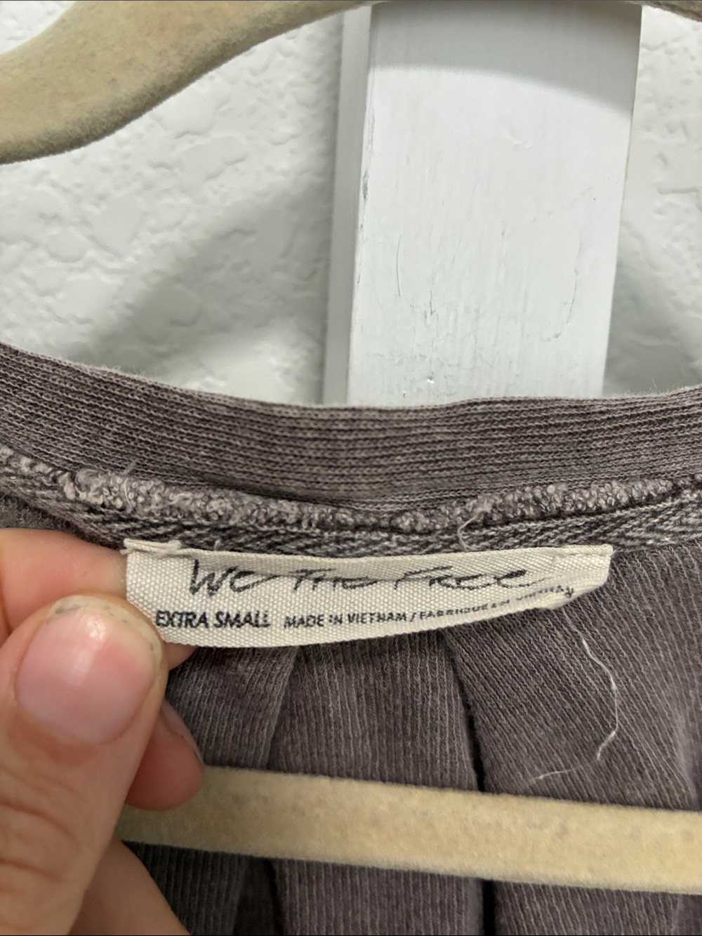 We The Free Heritage Henley Taupe Short Sleeve Tee Shirt - Picture 2 of 8